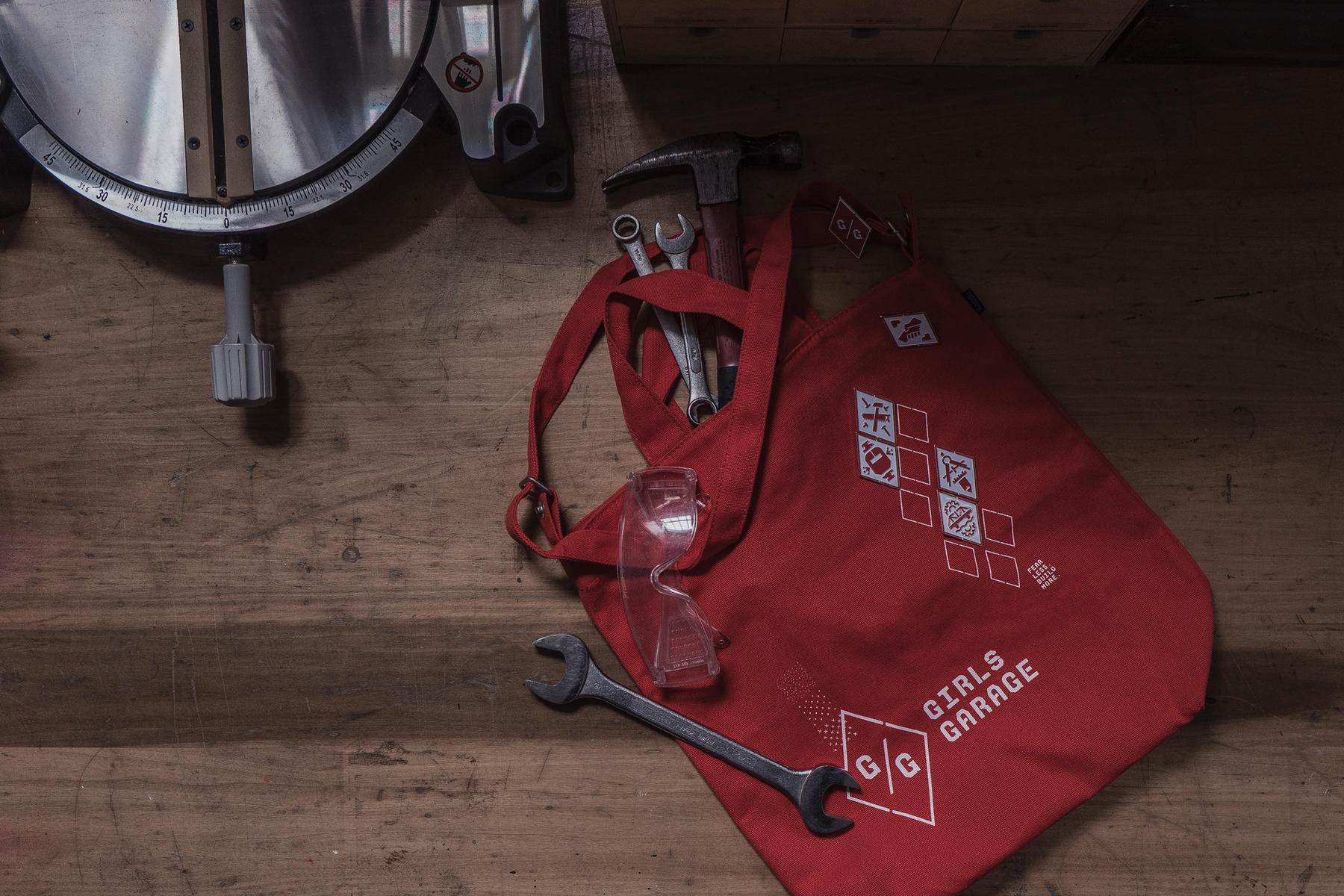 B1 2  gg 05 1 bag 1 v2