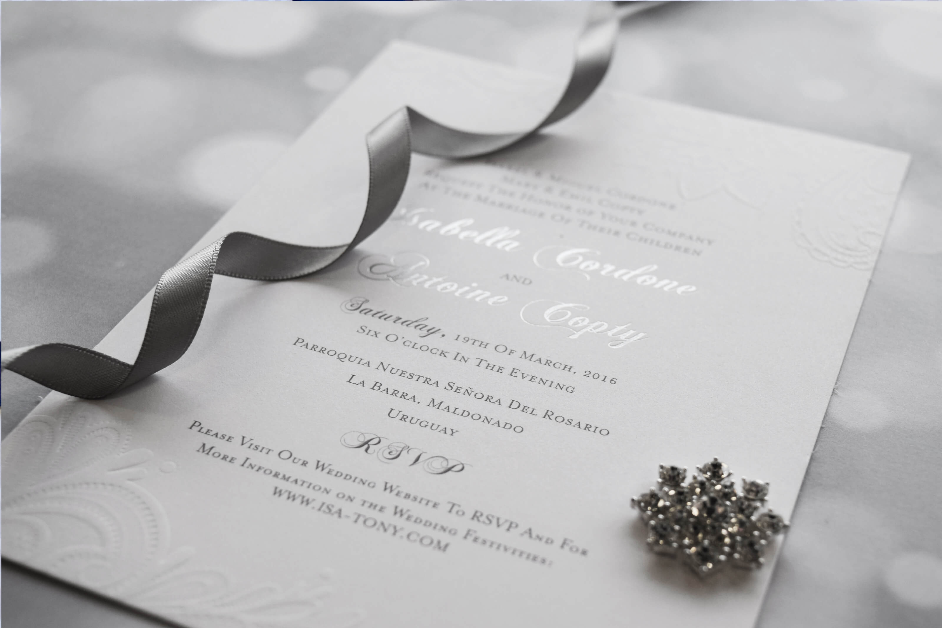 D3442d9b 0150 43ca babc c972c8269193 mwi invite embossed
