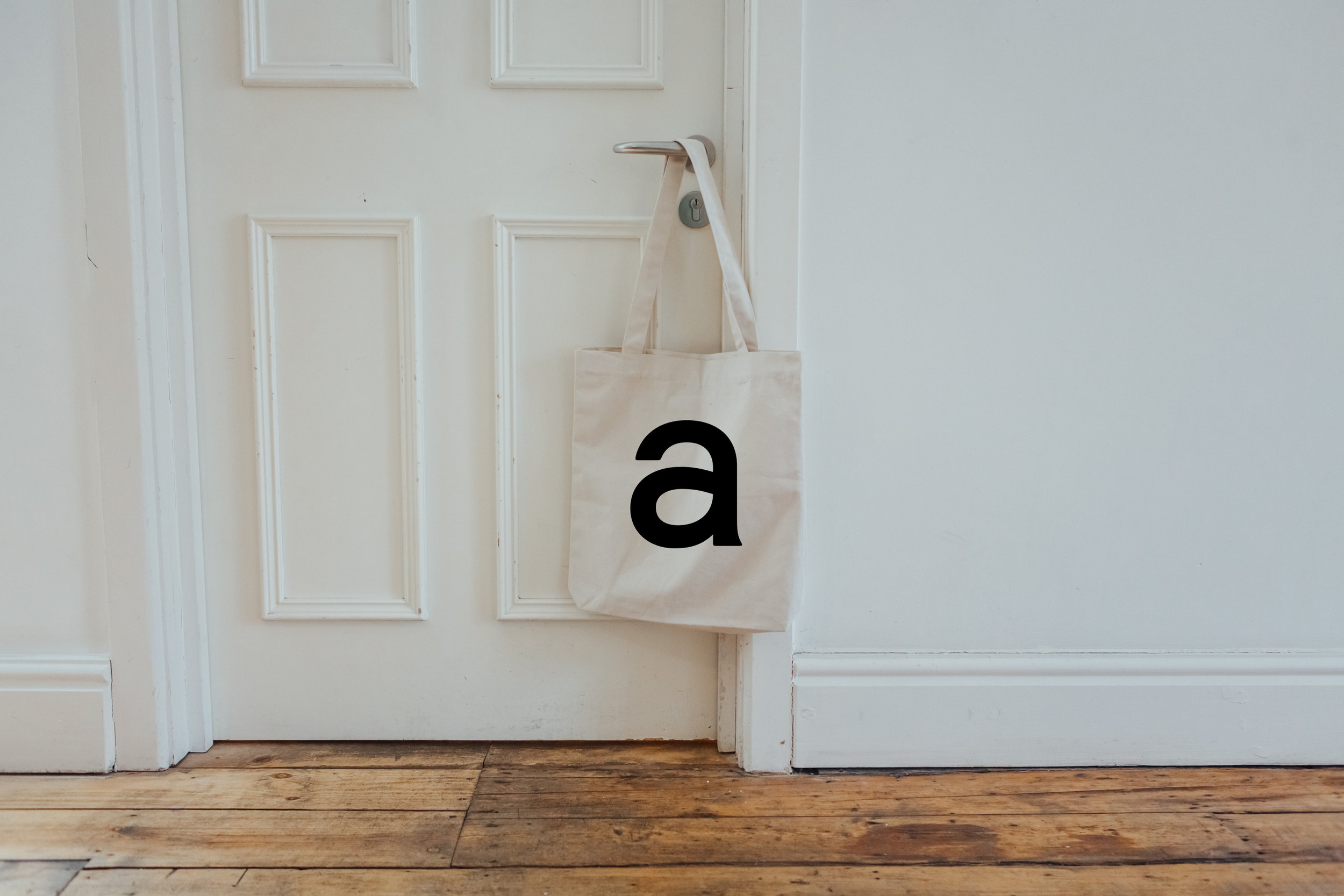 104924ae fe85 40aa a656 02ffcca15471 auriel majumdar brand directoress helena dolby bag brand design