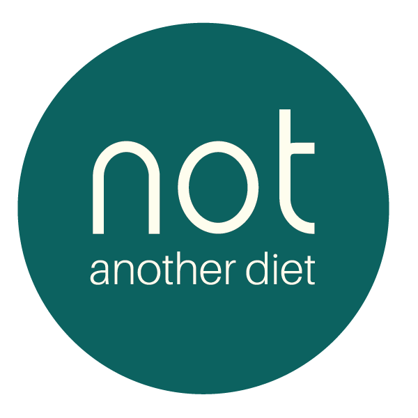 Nad round green elements