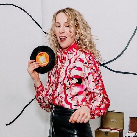 0f65c667 2c13 4793 982c 57caa81960d5