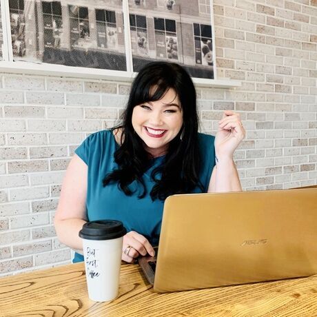 Amber mcculloch marketing and social media 2