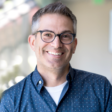 Glen 6820 profile headhot