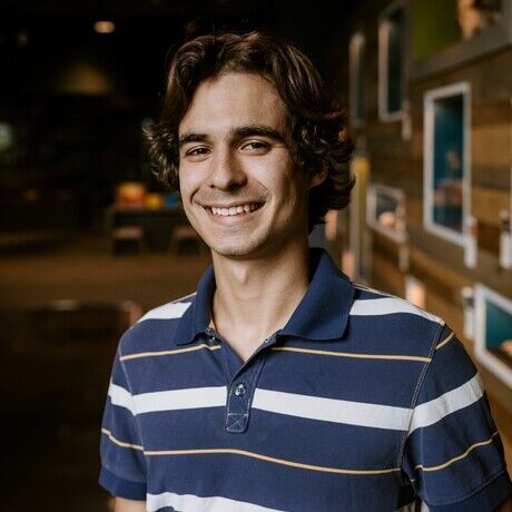 Headshotsmile1compressed