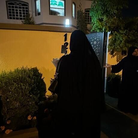 98f978ab 2feb 42e4 a40d c8a5079e571d