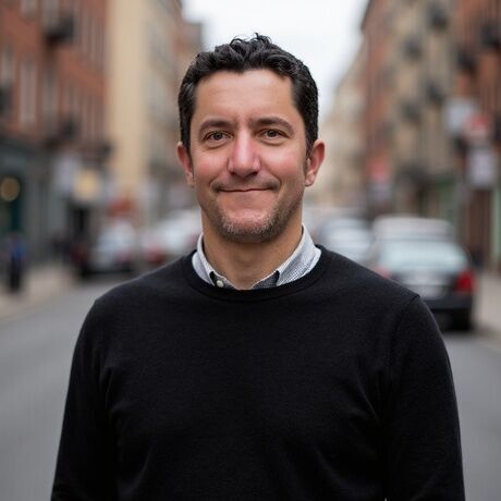 Geoff mosher headshot city