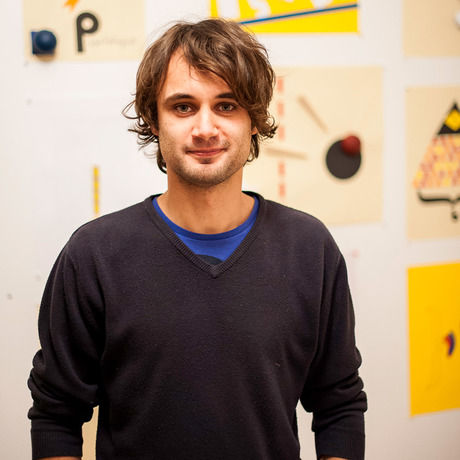 Dima 1 square