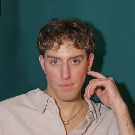 Jarranfountainheadshot