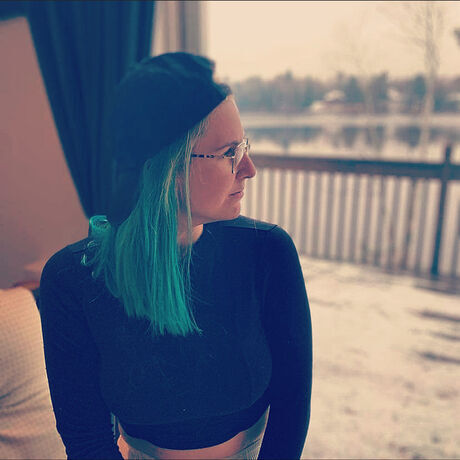 Bdcc0345 c6a8 4df3 8552 ec1ba124cb4b