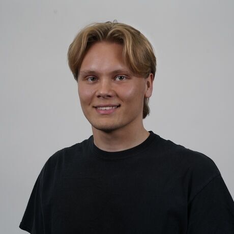 Headshot r1 4 22 2024 original