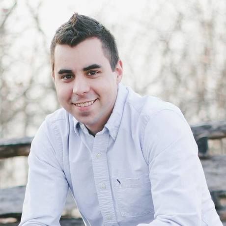 Justinsmith headshot