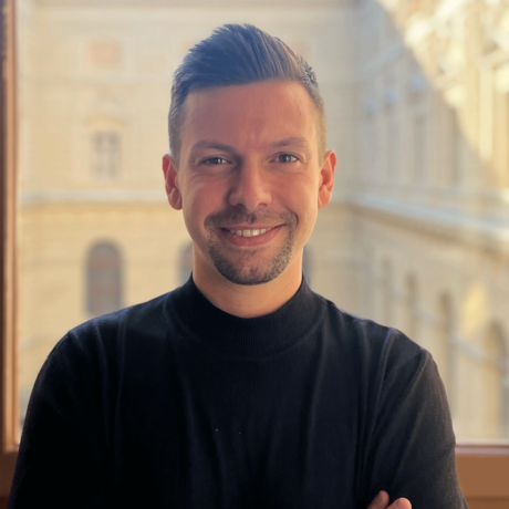 Facetune 06 11 2023 15 32 24