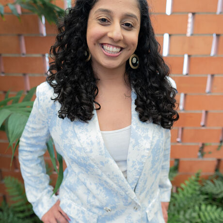 Mariam shahab headshot