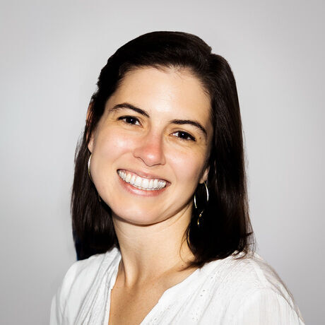 Julia headshot   darker square 1