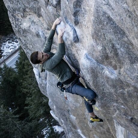 2025 2 28 easter rock 4