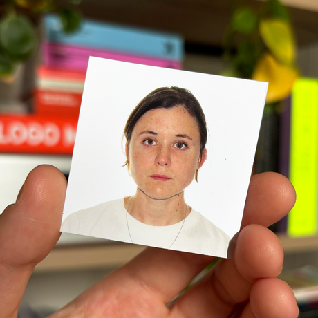 082025 passportheadshot environment v1