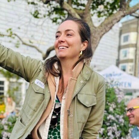 Rae circle profile headshot