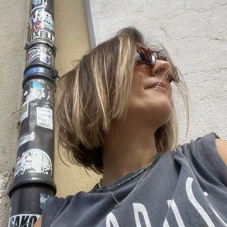 8a4a63ad 5333 48c7 8469 41402f9873dc