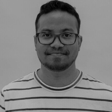 Pxl 20250419 222008168.portrait.original 3