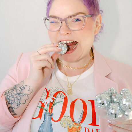 001 sara bishop branding