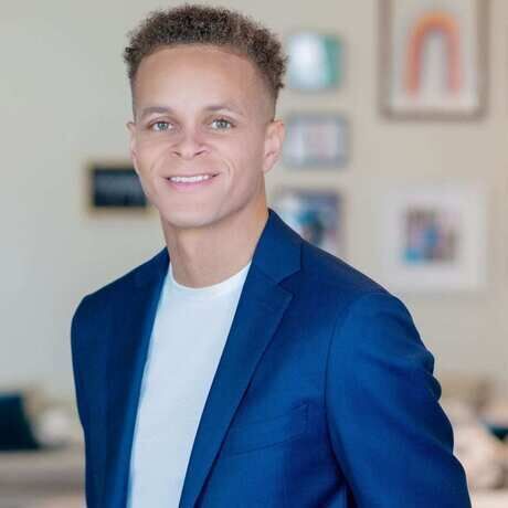 Kevin edwards headshot