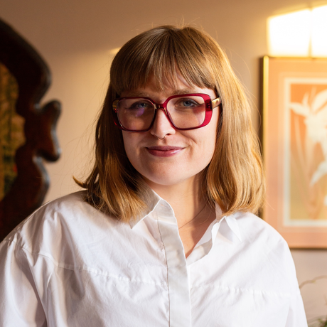 Elizabeth brandon headshot  3 