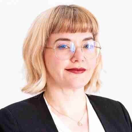 Tracie lear headshot 2025 small