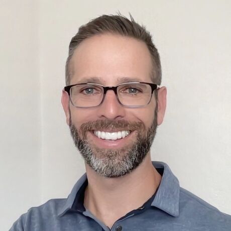 Greg smith headshot2