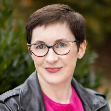 Erica jorgensen head shot cropped