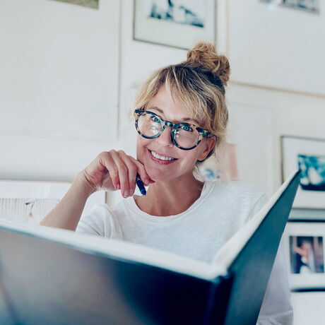 Ideafrau katrina bayer sketching