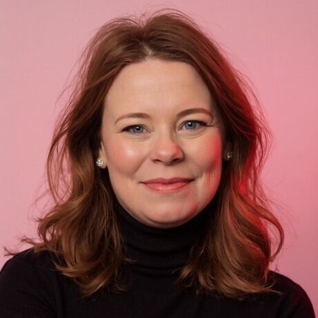 Rebecca varo headshot