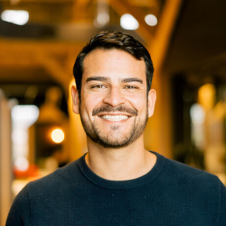 Alfredo webflow headshow