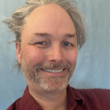 Nick trotter headshot