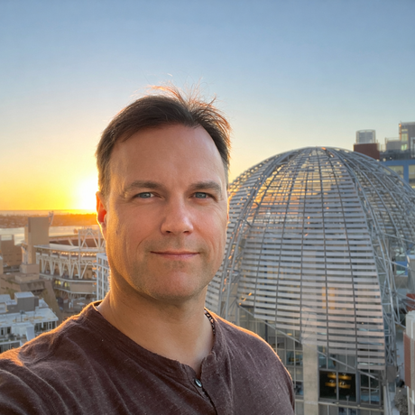 Golden light sd headshot