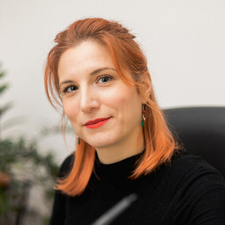 20230104 sarahlisahleb business 67 avatar