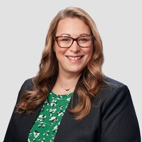 Betsywolking 2019 web