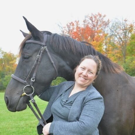 Kelsey horsey headshot