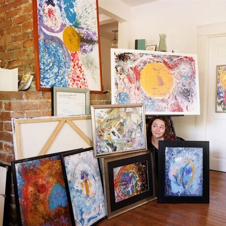 Christina arpil 3 2025 119 chain websize