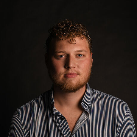 Headshot 2023   smaller