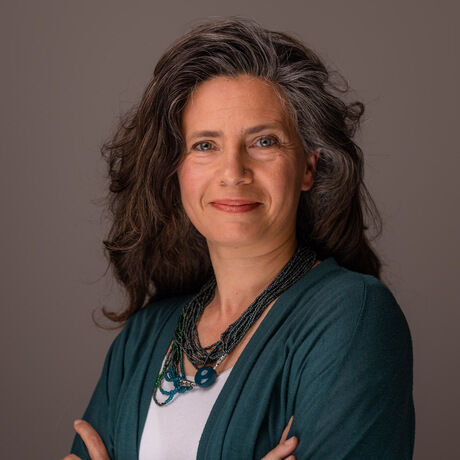 Kami leslie headshots high resolution