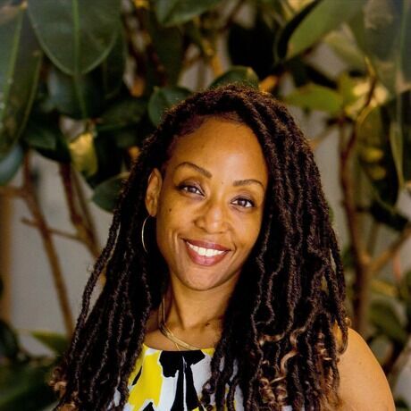 Alfreda mccray headshot 2023