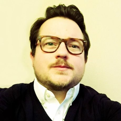 Troythompson headshot