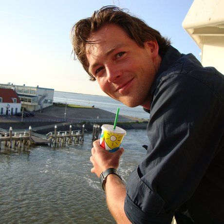 176457 205143942834707 1206608 o