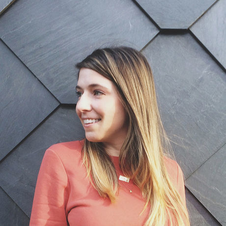 2015 headshot square