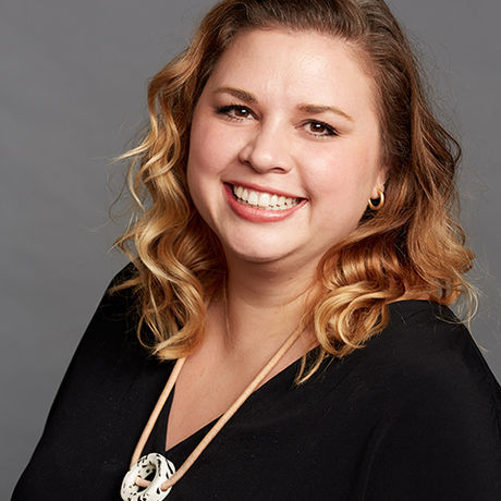 Ansley whipple headshot small