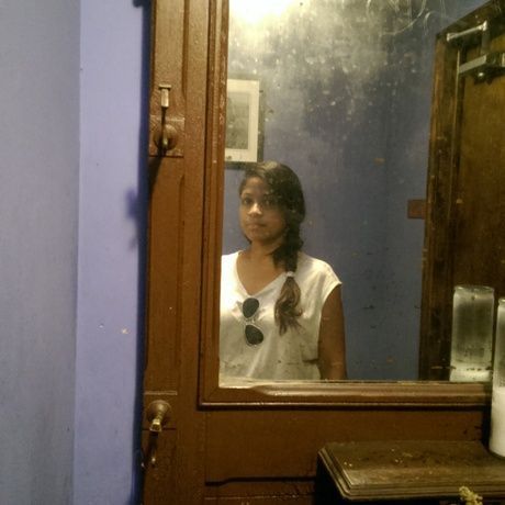Dinorah purple wall