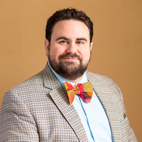 181107 brian flores headshots 055 rev copy