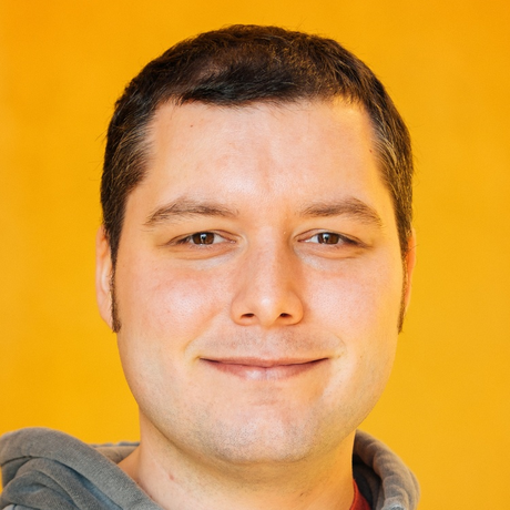 Bellagio headshot sq 750