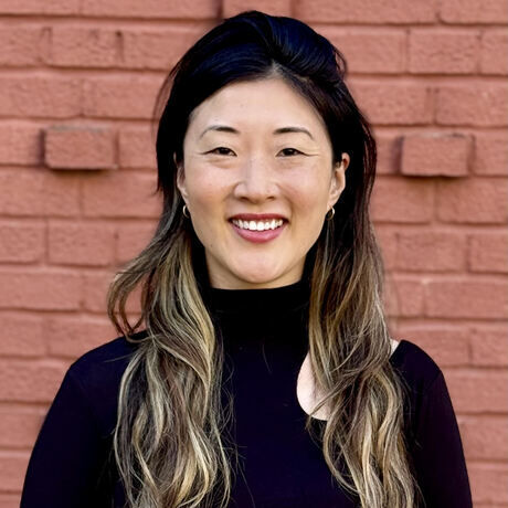 Emilystrong headshot brick