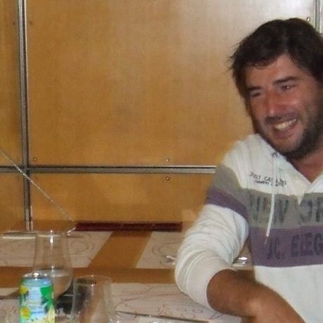 Hugo casual